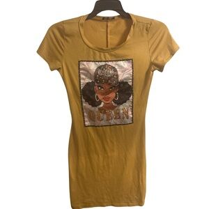 Queen Graphic Short-Sleeve Tee Dress - Mustard